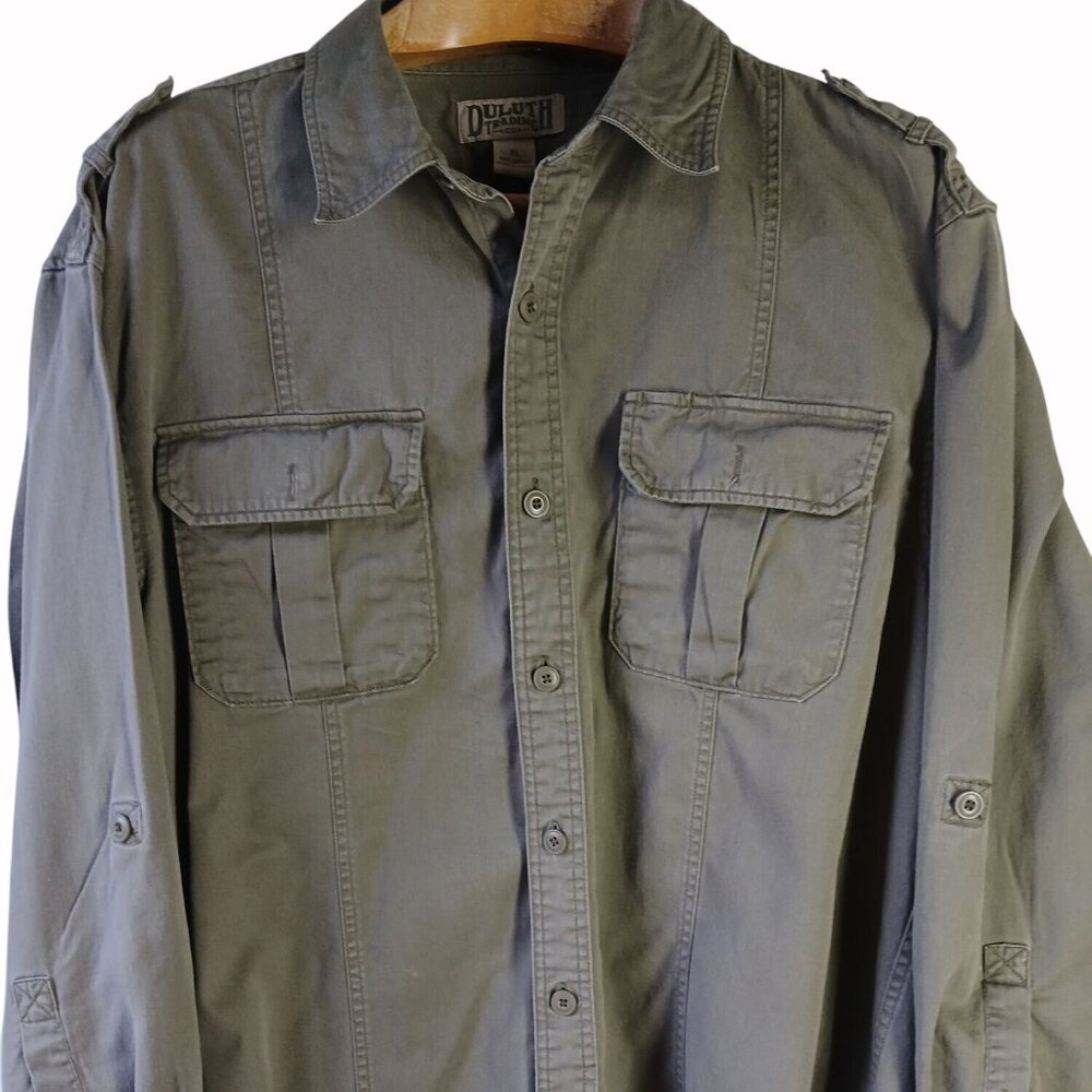 Duluth Trading Mens XL Brown Long Sleeve Utility Shirt Cotton Button Up Pockets